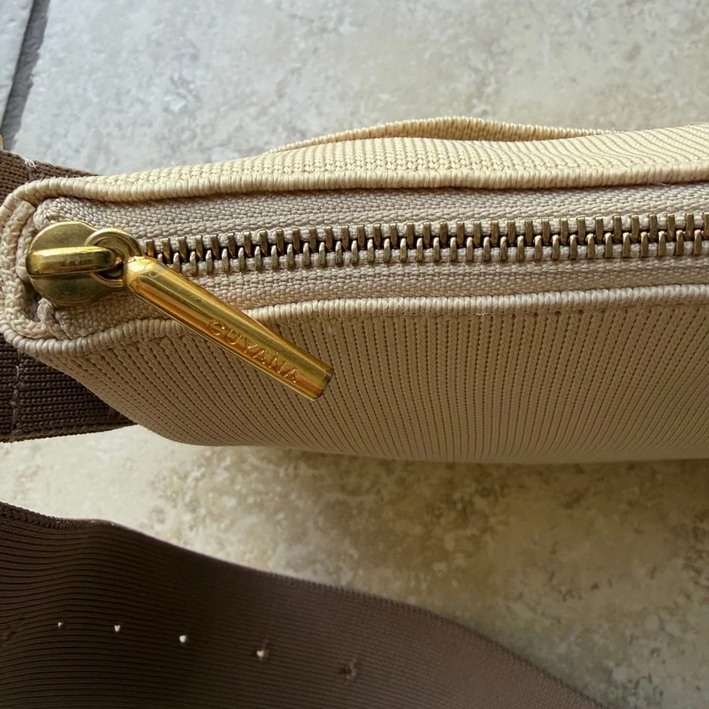 Cuyana Small Recycled Sling Bag - Camel and Beige